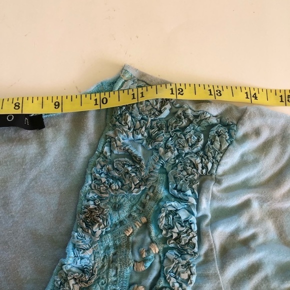 Mezon Woman’s Embroidered Rhinestone Tied Dyed Embellish V-Neck Top Size S - Picture 6 of 9